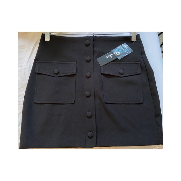 Lulu’s Game Face Black Mini Skirt - Picture 5 of 6